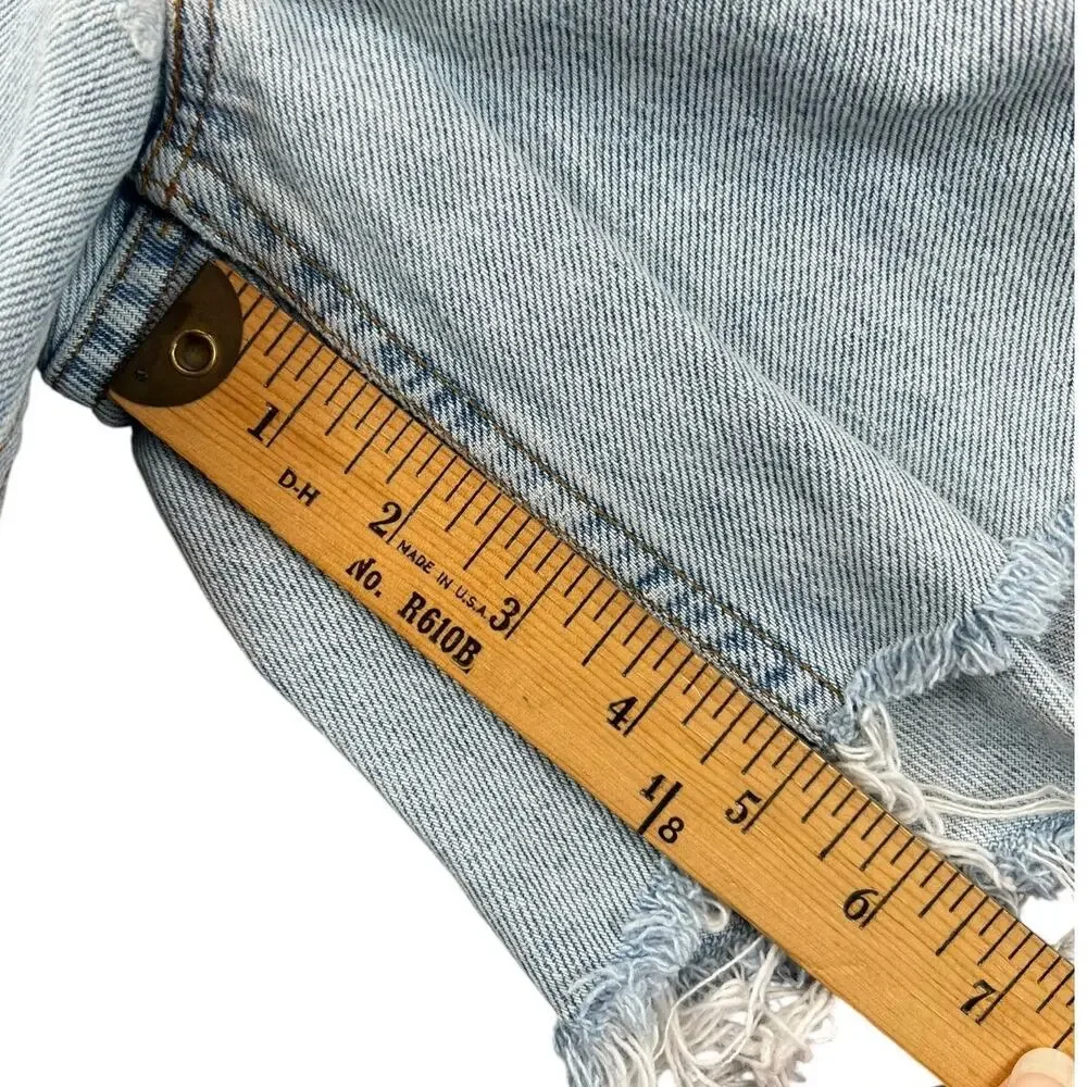 Vintage Levi’s 560 Student Cutoff Denim Shorts Light Wash Distressed USA 25